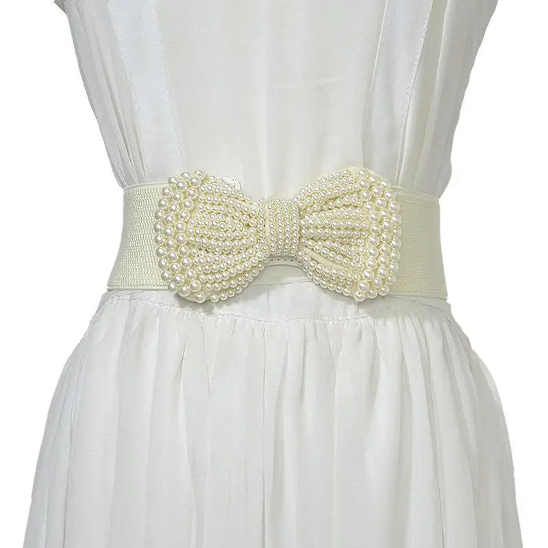 Pearly Waisted